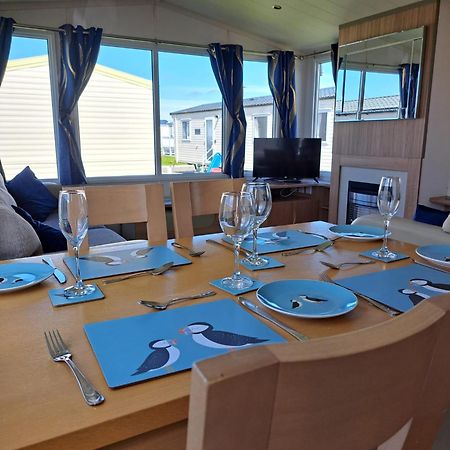 Lyons Robin Hood Caravan Rhyl Sbw 26 Exteriör bild