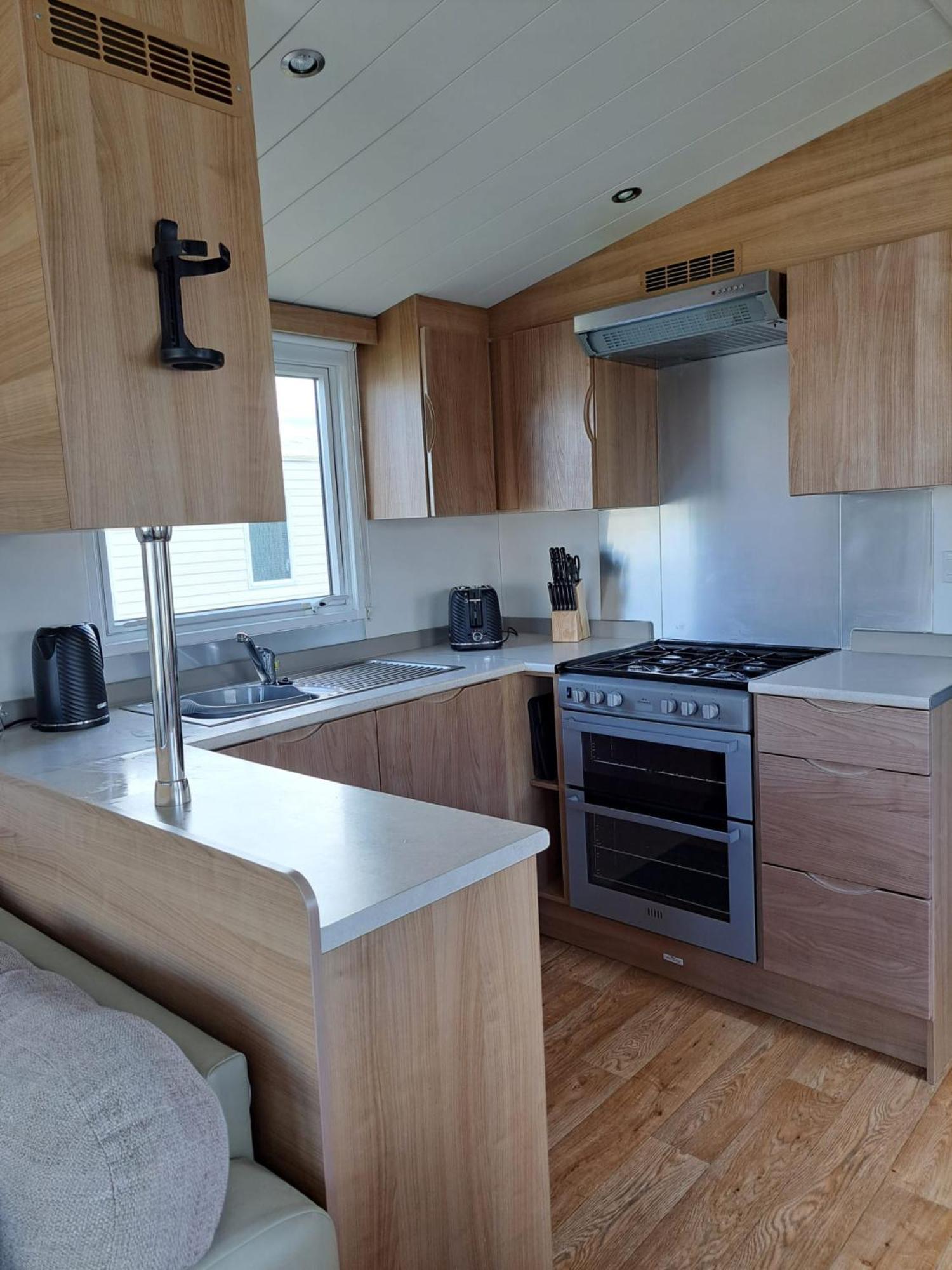 Lyons Robin Hood Caravan Rhyl Sbw 26 Exteriör bild