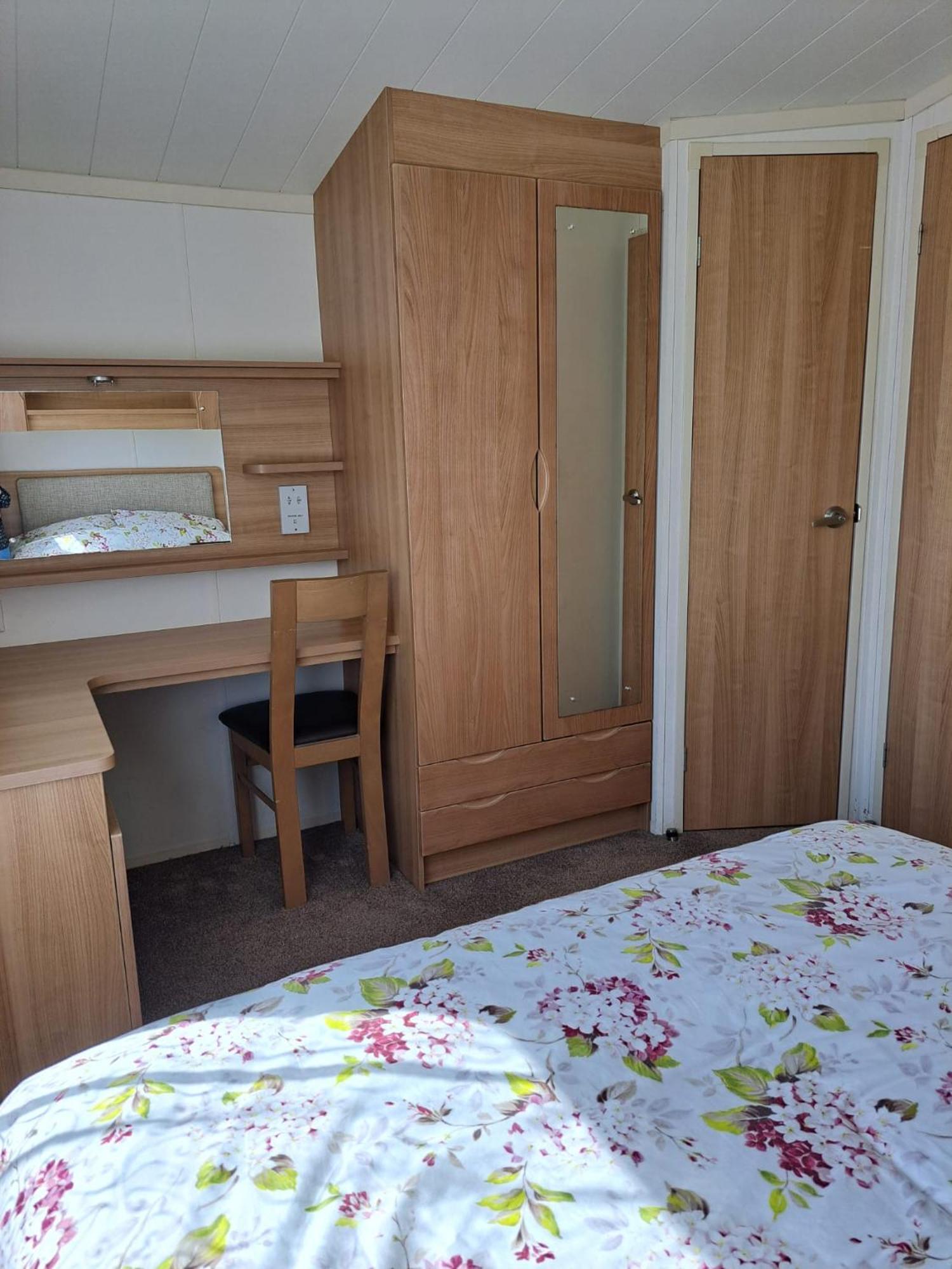 Lyons Robin Hood Caravan Rhyl Sbw 26 Exteriör bild